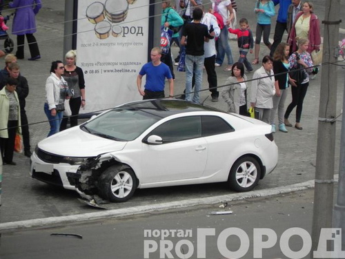 Сыктывкар: Kia Cerato сбила женщину на пешеходном переходе