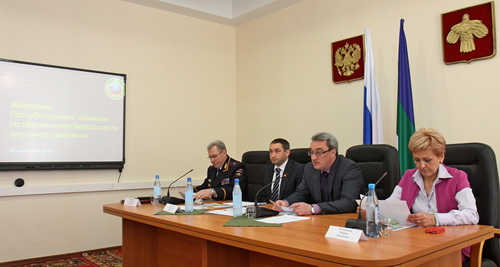 Глава Республики Коми Вячеслав Гайзер возглавил республиканскую комиссию по обеспечению безопасности дорожного движения