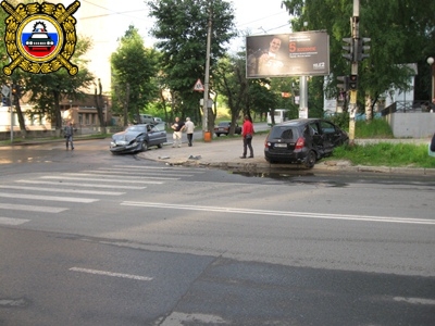 Сводка происшествия на дорогах Коми за 26 июня 2012 года
