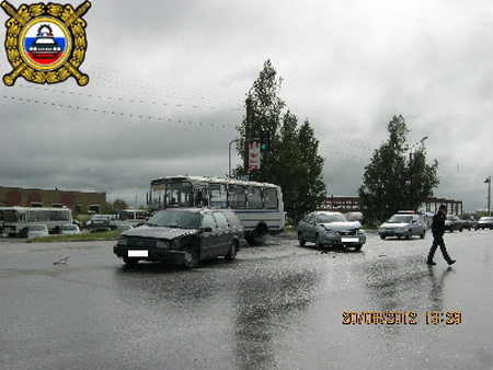 Сводка ГИБДД на дорогах Коми за 20 августа 2012 года