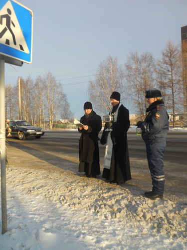 В столице Коми зажгли лампады в память о жертвах ДТП 