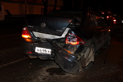 В Сыктывкаре на Октябрьском проспекте столкнулись четыре машины