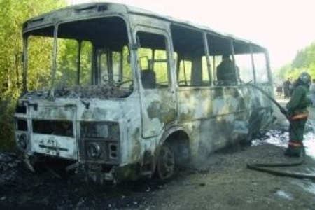 Опора ЛЭП, в которую врезался автобус в Троицко-Печорске, не соответствовала норме