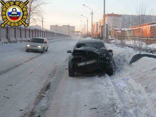 Сводка происшествия на дорогах Коми за 26 января 2012 года