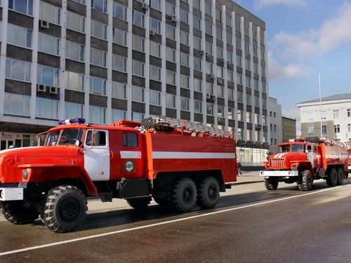Региональный парк пожарных автомобилей пополнился новыми автоцистернами