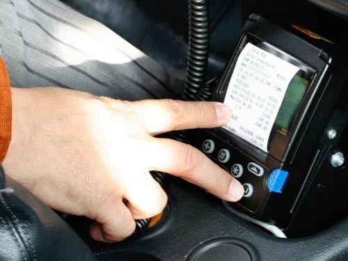 Сыктывкарские таксисты будут брать плату за свои услуги по показаниям таксометра