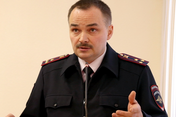 Вячеслав Гайзер дал ряд поручений по снижению аварийности на дорогах