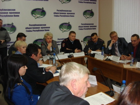 Члены Общественного совета при МВД по Республике Коми обсудили вопросы подготовки будущих водителей
