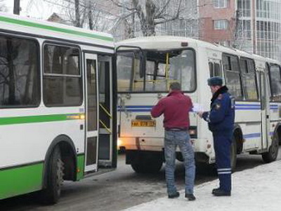 В Сыктывкаре столкнулись два маршрутных автобуса