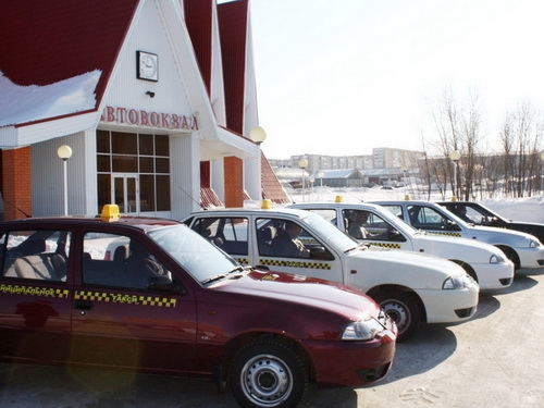 В Усинске начала работать муниципальная служба такси