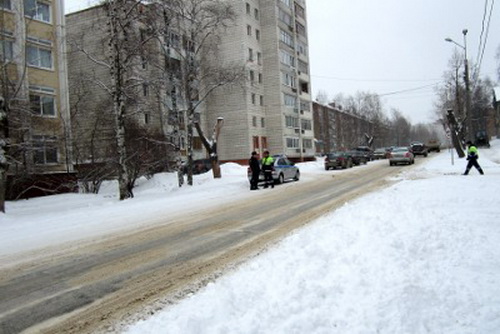 В Сыктывкаре после угроз главы МВД по Коми улицу Пушкина очистили от машин