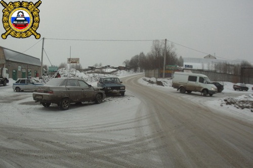 Сводка происшествия на дорогах Коми за 30 марта 2012 года