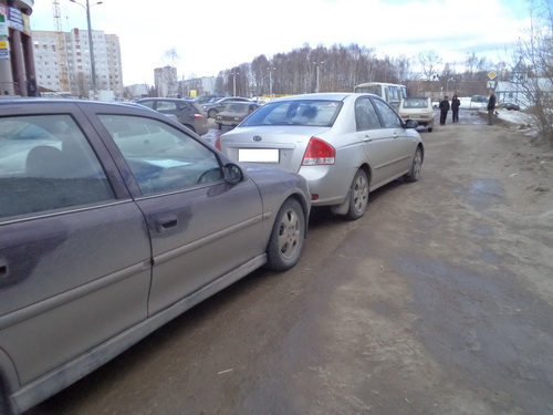 Сыктывкар: на Покровском бульваре столкнулись 5 авто 