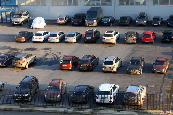 Жители Коми ввозят машины из Белоруссии